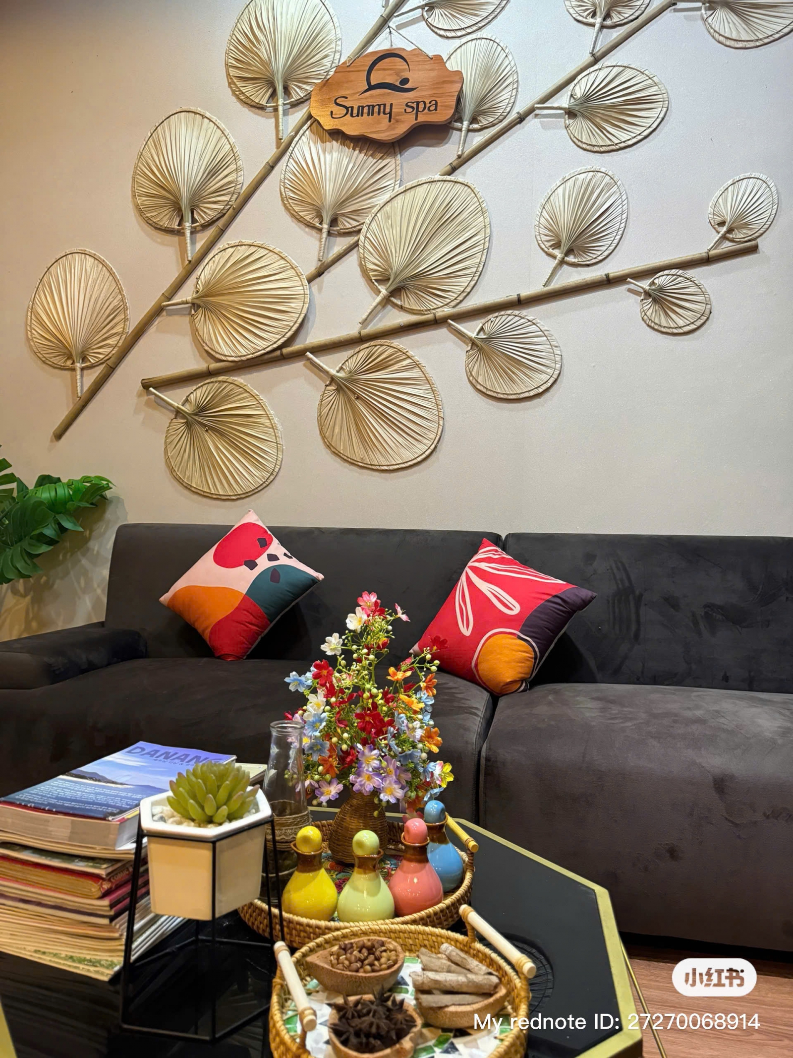 Massage thảo dược là gì? 5 công dụng của massage thảo dược