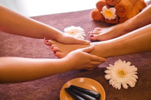 5 Incredible Benefits of Therapeutic Foot Massage